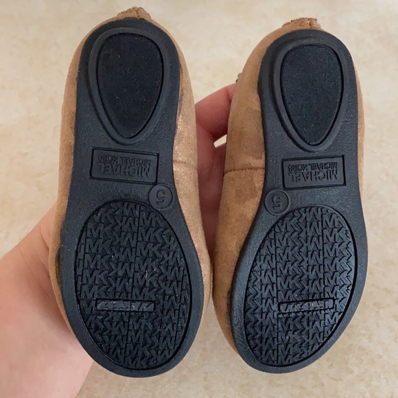MK toddler shoes - Picture 2 of 3